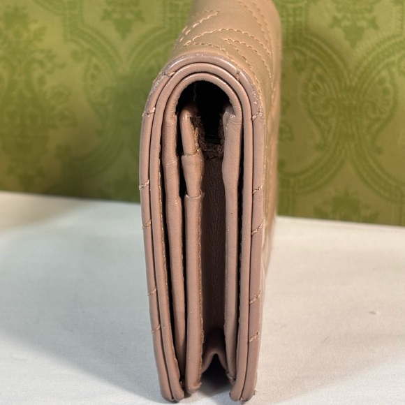 Beautiful Gucci Marmont Card Case Sold - Picture 4 of 16